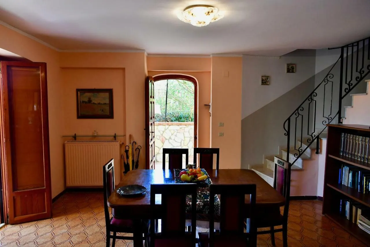 Semesterbostad Villa Burgio Palermo Italien
