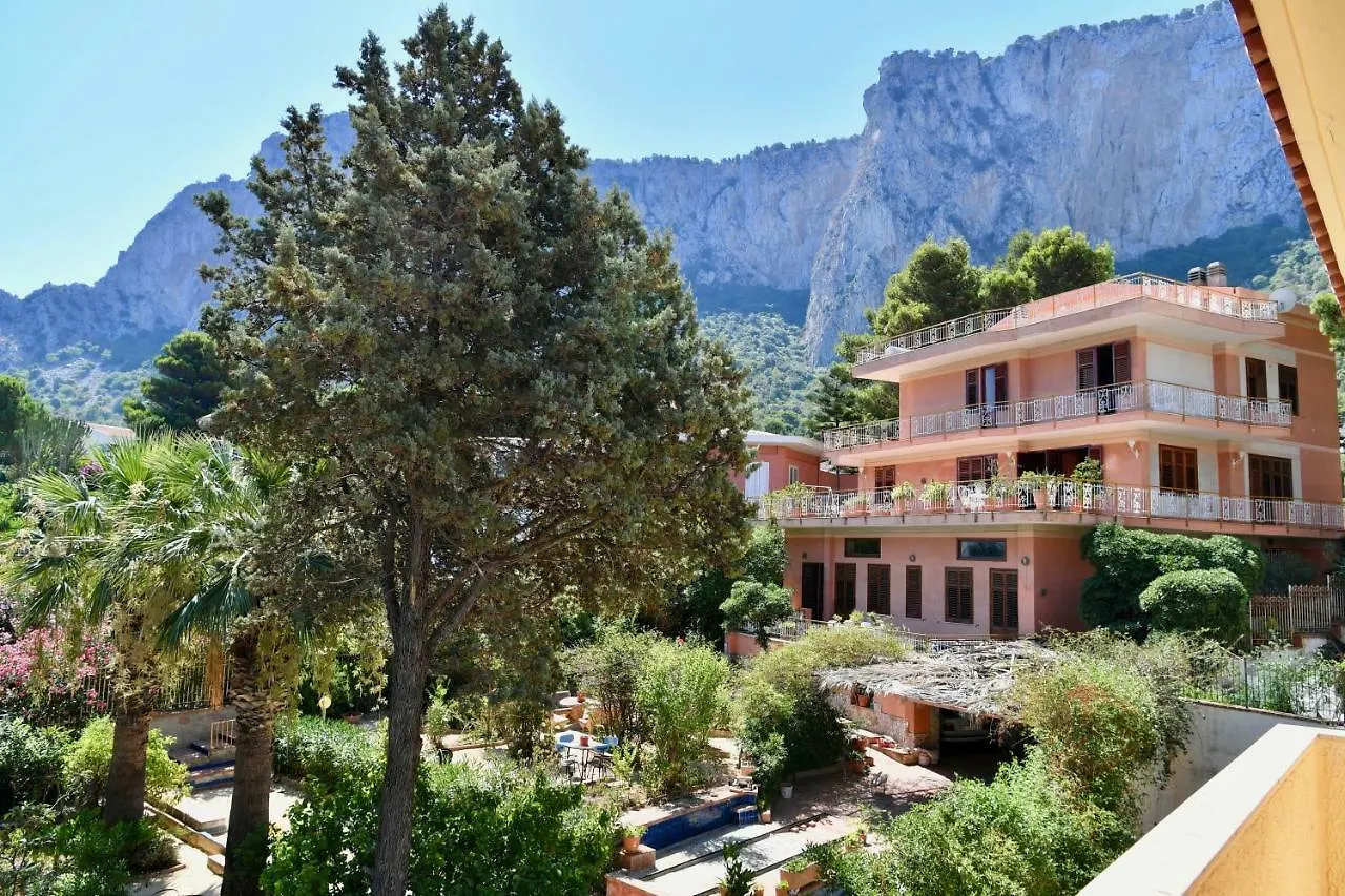 Holiday home Villa Burgio Palermo